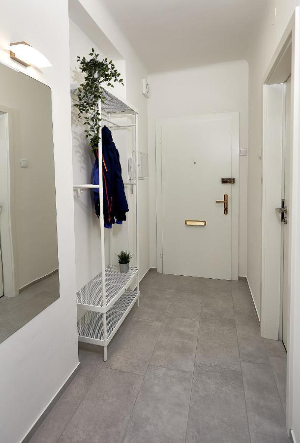 Gemuetliche Wohnung In Zentraler Lage Graz Exteriör bild